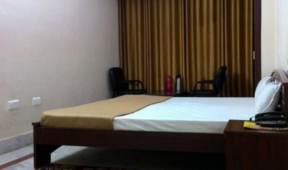 Hotel Tushtaya Residency Godda Exterior photo